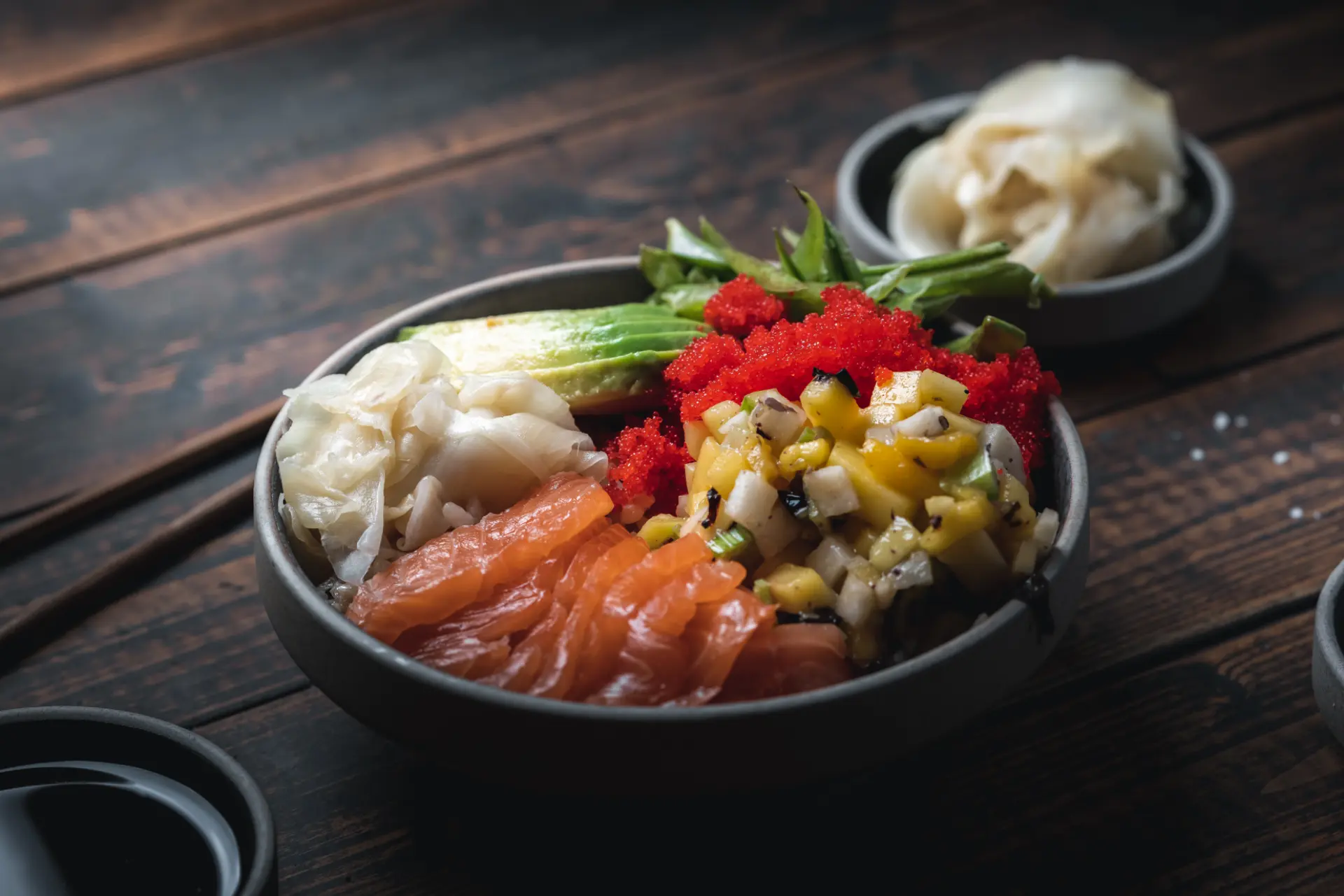 Premium salmon and roe platter